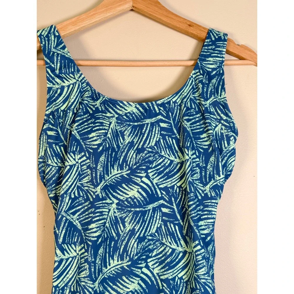 LL Bean Womens Blue Green Tropical Palm Leaf One Piece Swimsuit UPF 50+ Size 8‎